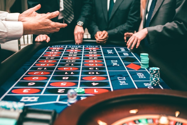 What Makes Online Slots Different from Other Casino Games
